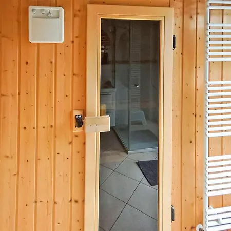 Pet Friendly In Rheinsberg Ot Grozerl With Sauna * Adamswalde