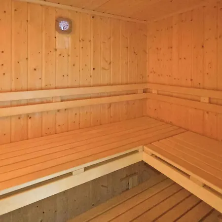 Pet Friendly In Rheinsberg Ot Grozerl With Sauna *