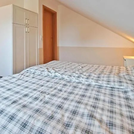 Pet Friendly In Rheinsberg Ot Grozerl With Sauna * Adamswalde